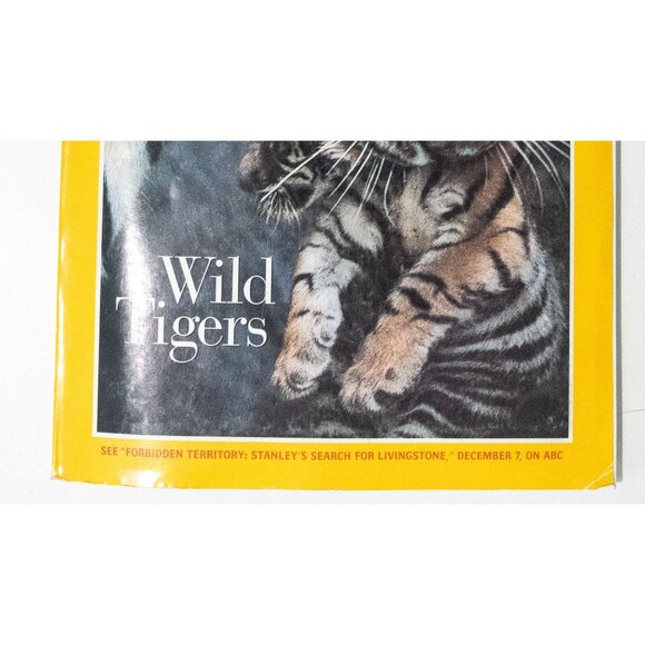 National Geographic December 1997 Issue Vol. 192 No. 6 - Picture 4 of 8